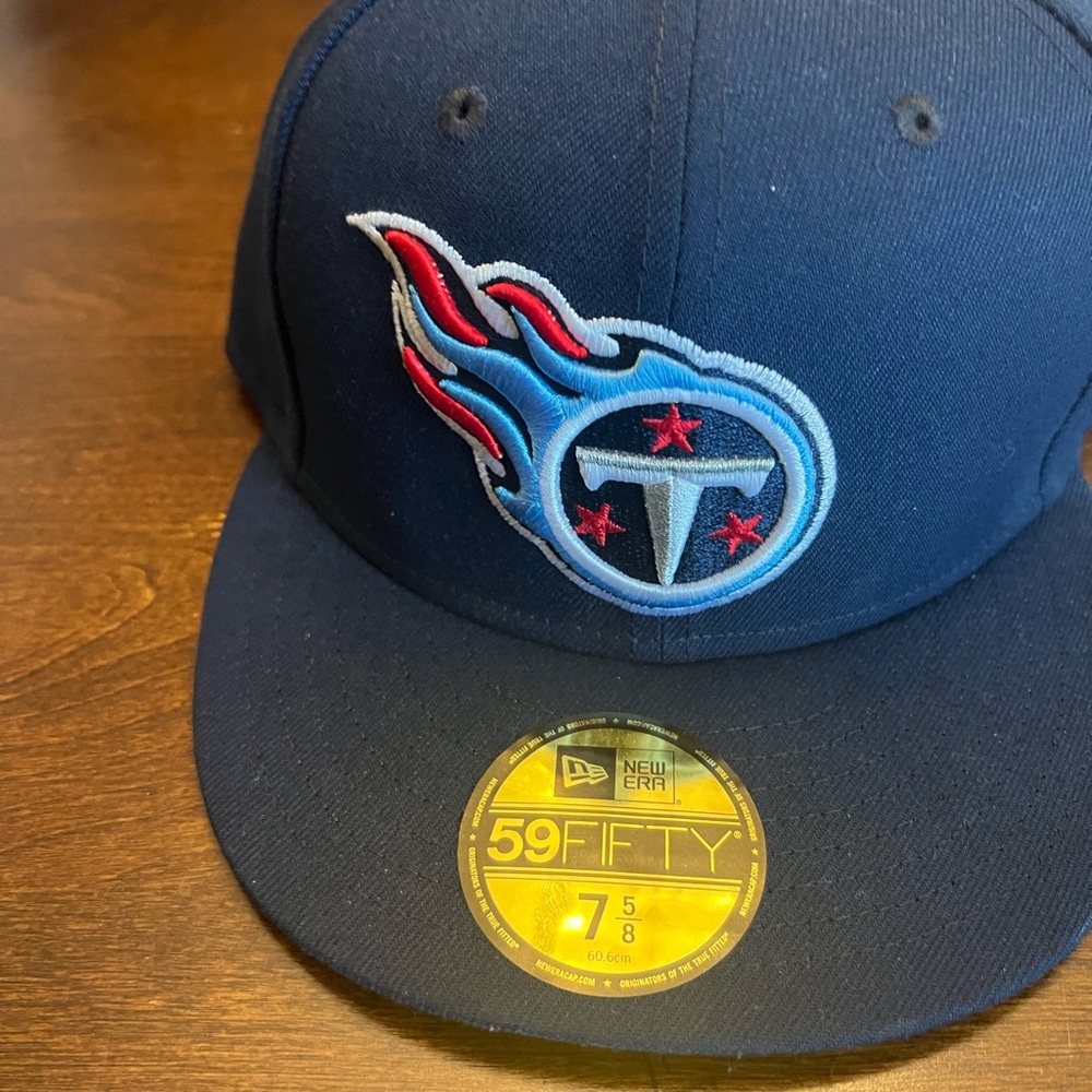 Tennessee Titans Fitted Hat. Never worn
